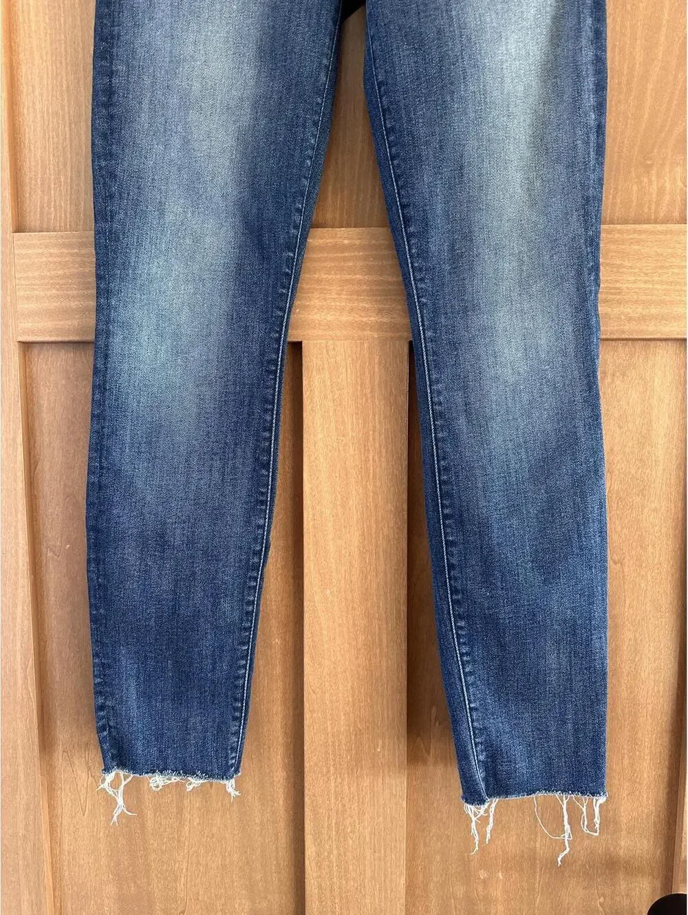 MOTHER The High Waisted Looker Ankle Fray in Not Rough Enough Women’s size 26 - Picture 2 of 15